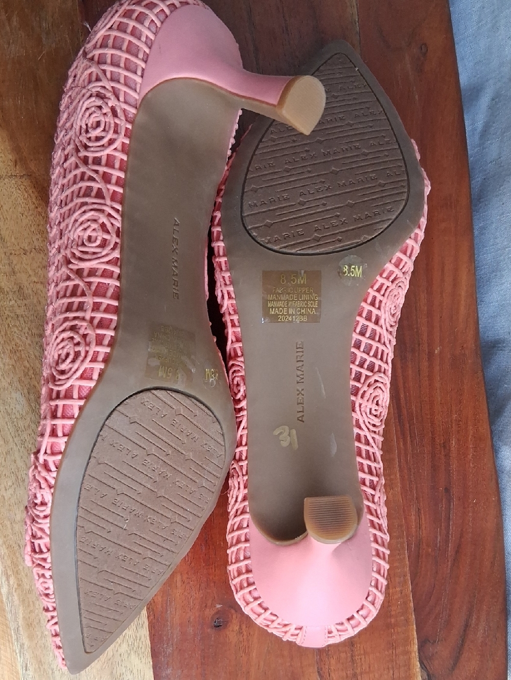 Alex Marie Pink Woven Pointed-Toe Heels with Buckle 8.5 - Picture 9 of 14